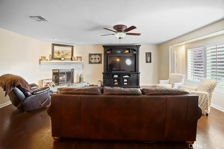 29940 Vacation Drive, Canyon Lake, California 92587