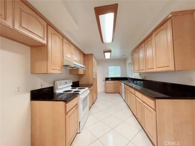 15540 Pintura Drive, Hacienda Heights, California 91745
