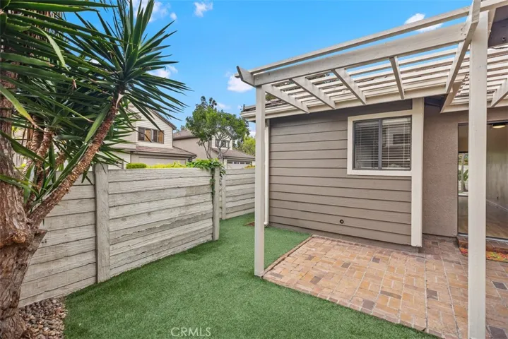 Side yard