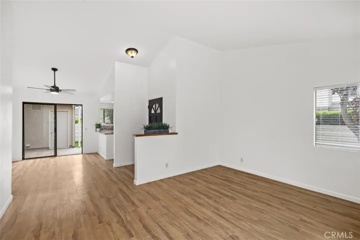 Opposite view looking towards the kitchen and 2nd patio