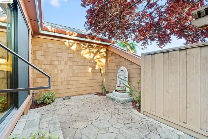4801 Spinnaker Way, Discovery Bay, California 94505