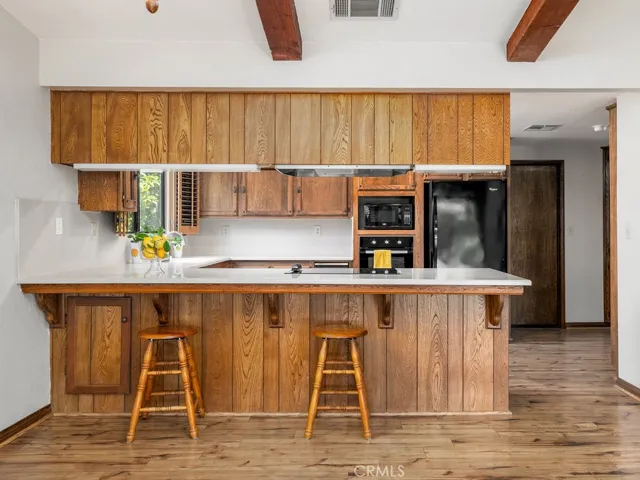 Kitchen counter