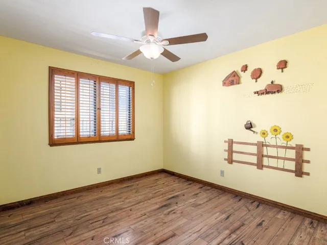 Second bedroom