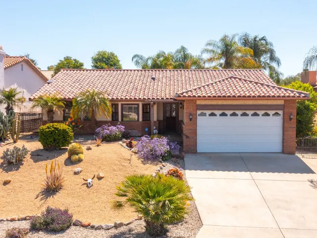 Front view of home