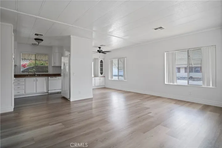 601 N Kirby Street 154, Hemet, California 92545