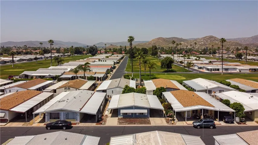 601 N Kirby Street 154, Hemet, California 92545