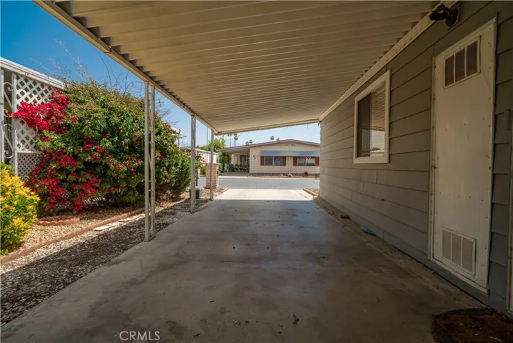 601 N Kirby Street 154, Hemet, California 92545