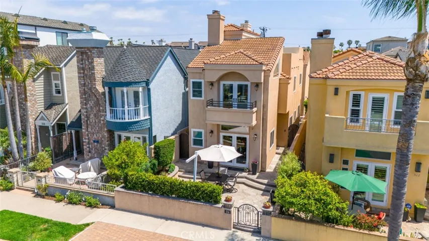 514 13th St, Huntington Beach, California 92648