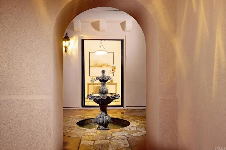 2809 Carrillo Way, Carlsbad, California 92009