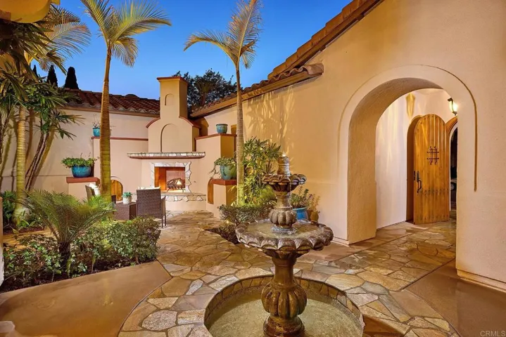2809 Carrillo Way, Carlsbad, California 92009