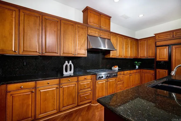 2809 Carrillo Way, Carlsbad, California 92009
