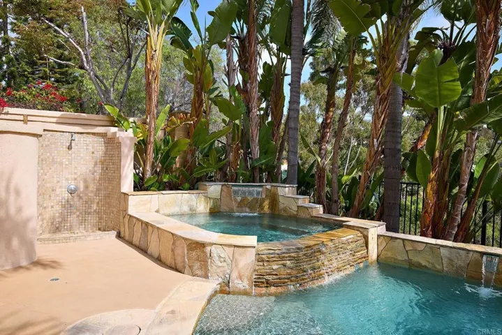 2809 Carrillo Way, Carlsbad, California 92009