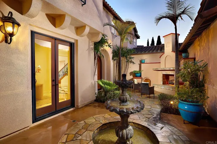 2809 Carrillo Way, Carlsbad, California 92009