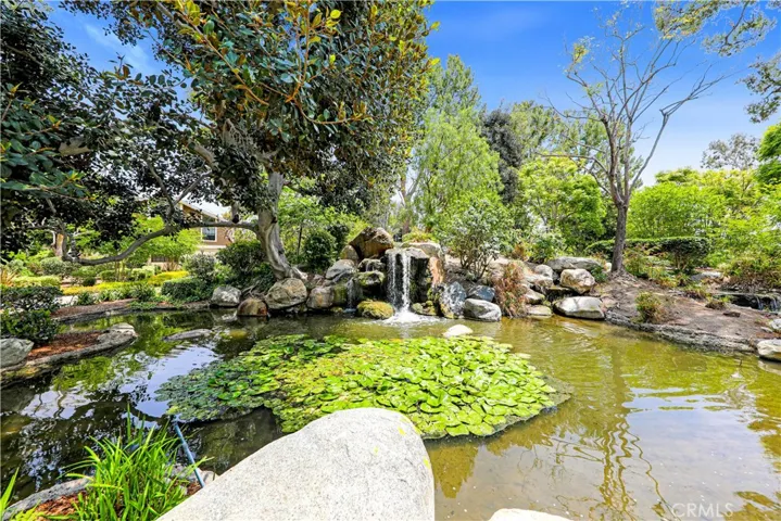 54 Lakepines, Irvine, California 92620