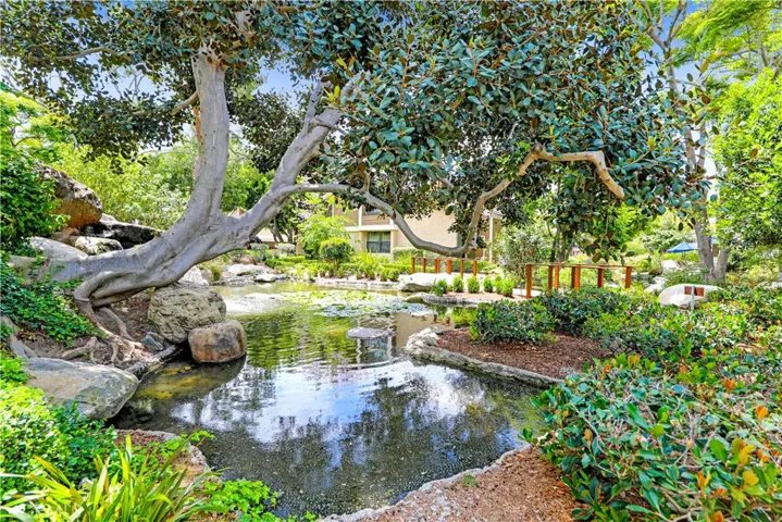 54 Lakepines, Irvine, California 92620