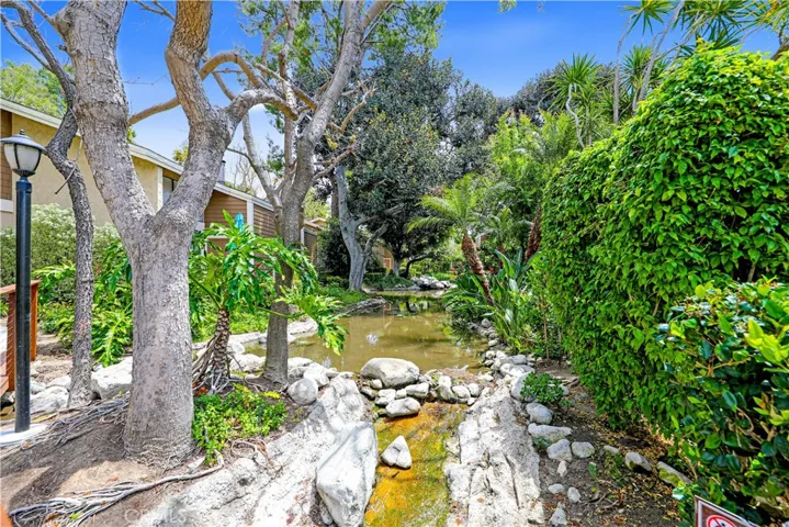 54 Lakepines, Irvine, California 92620