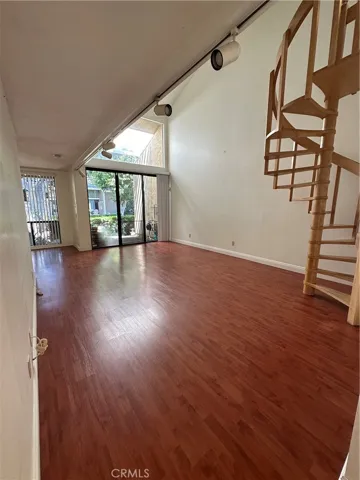 54 Lakepines, Irvine, California 92620