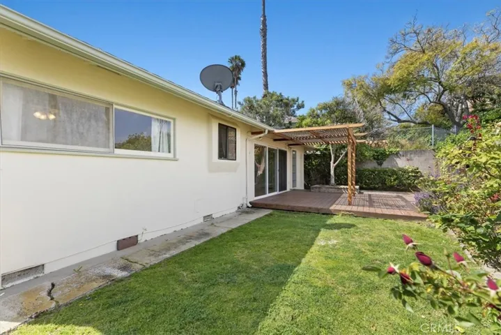 2109 Mendon Drive, Rancho Palos Verdes, California 90275
