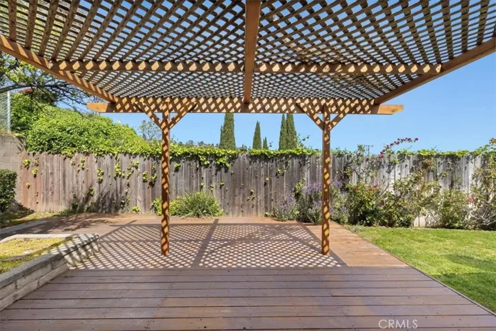 2109 Mendon Drive, Rancho Palos Verdes, California 90275