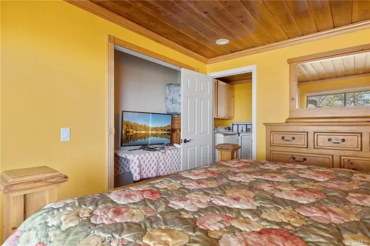 One Bedroom Apartment.