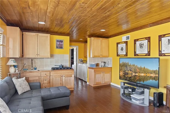 One Bedroom Apartment living room and kitchen.