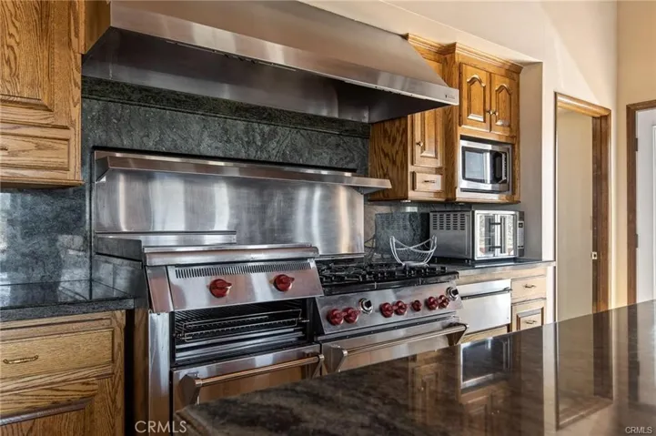 Main House:Gourmet kitchen.