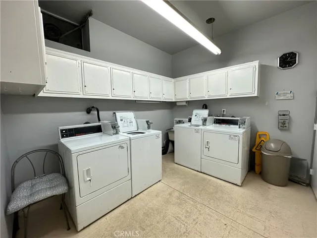 10400 Downey Avenue 307, Downey, California 90241