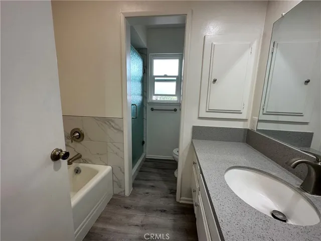 10400 Downey Avenue 307, Downey, California 90241