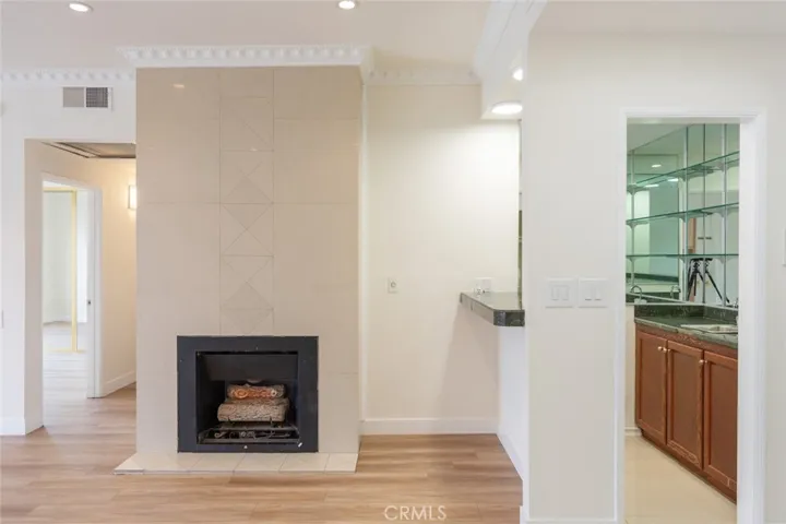 2175 S Beverly Glen Boulevard 311, Los Angeles, California 90025