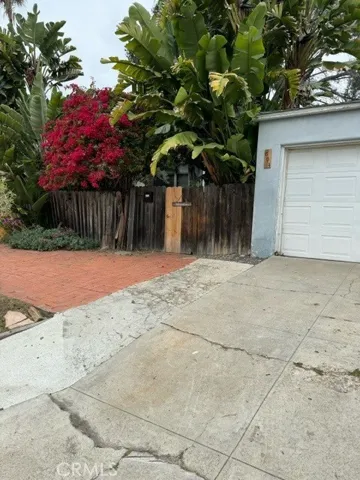 Front of Property at 604