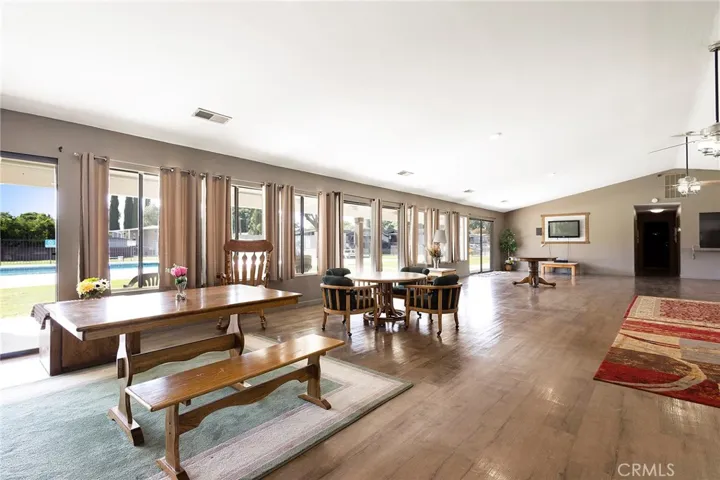 Clubhouse
