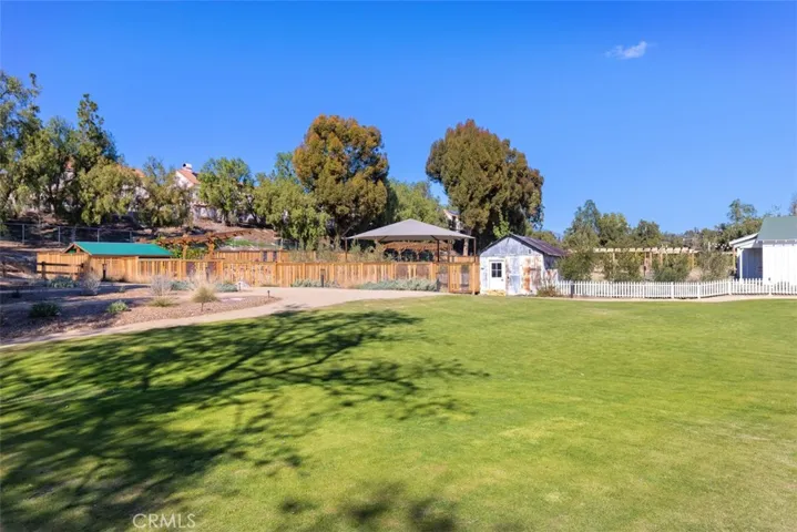 HOA Park