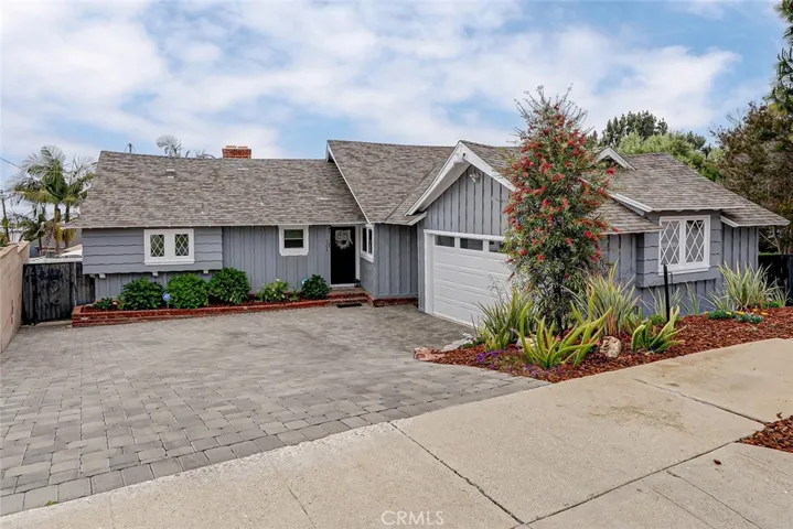 2209 W 34th Street, San Pedro, California 90732