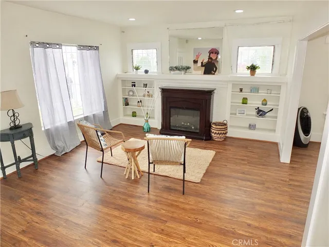 2290 Pasadena Avenue, Long Beach, California 90806