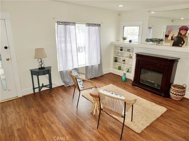 2290 Pasadena Avenue, Long Beach, California 90806