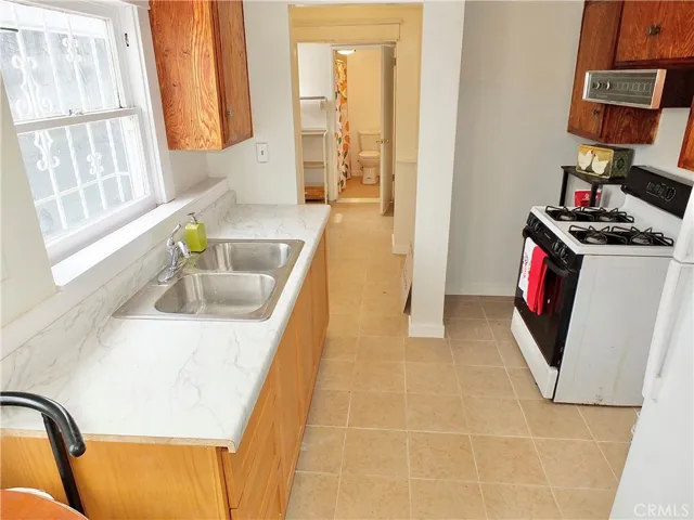 2290 Pasadena Avenue, Long Beach, California 90806
