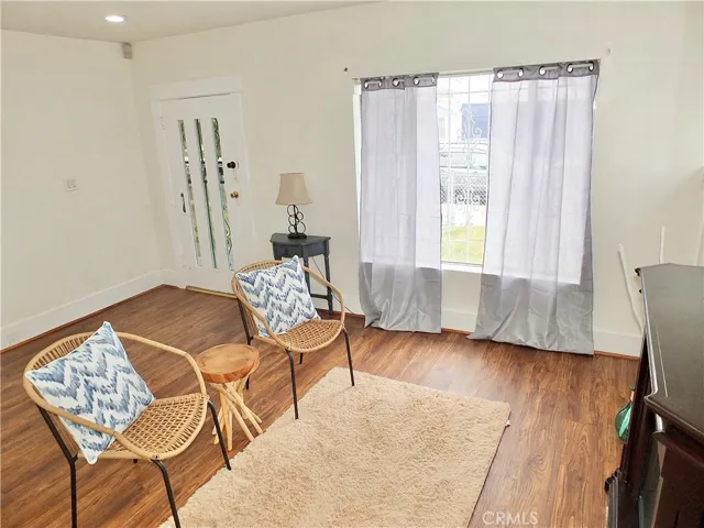 2290 Pasadena Avenue, Long Beach, California 90806