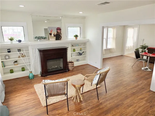 2290 Pasadena Avenue, Long Beach, California 90806