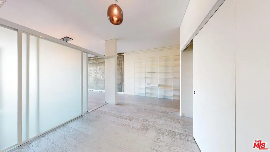 1111 S Grand Avenue 1014, Los Angeles, California 90015 home-pic-21