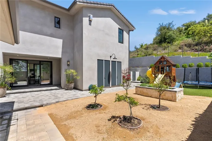 19892 Summit Trail Road, Trabuco Canyon, California 92679
