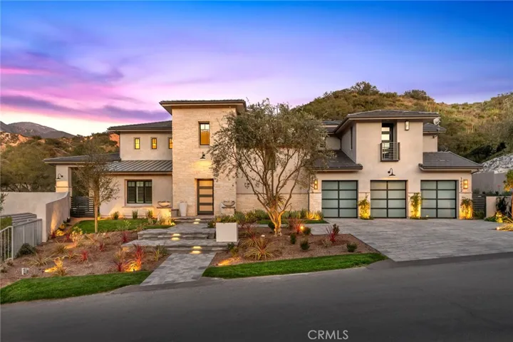 19892 Summit Trail Road, Trabuco Canyon, California 92679