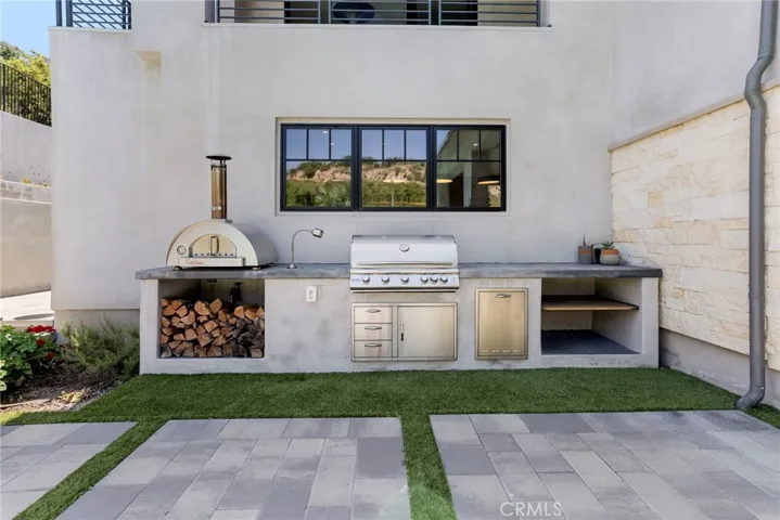 19892 Summit Trail Road, Trabuco Canyon, California 92679