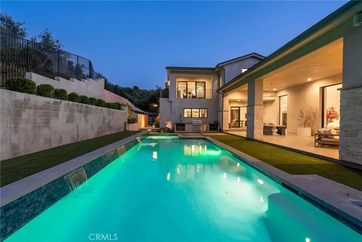 19892 Summit Trail Road, Trabuco Canyon, California 92679