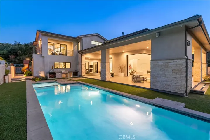 19892 Summit Trail Road, Trabuco Canyon, California 92679