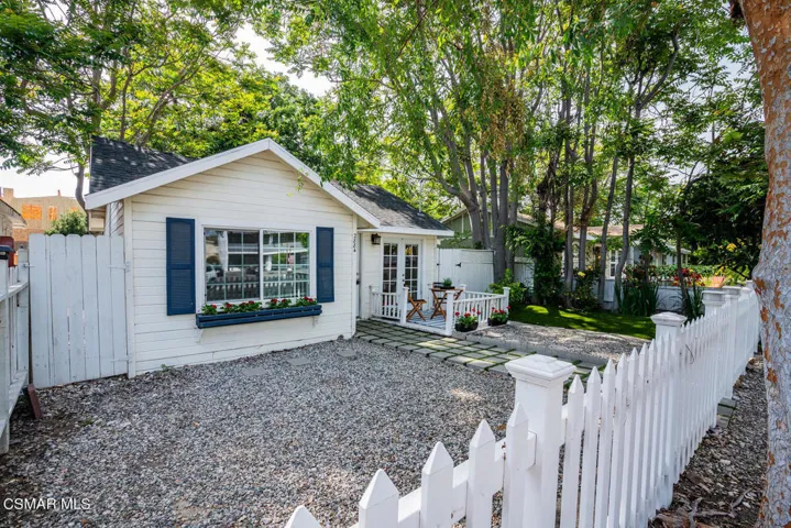 2884 Crescent Way Thousand-large-005-017