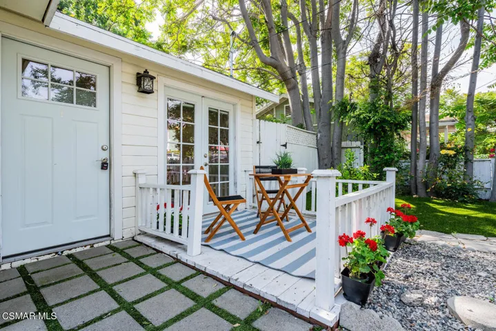 2884 Crescent Way Thousand-large-007-022
