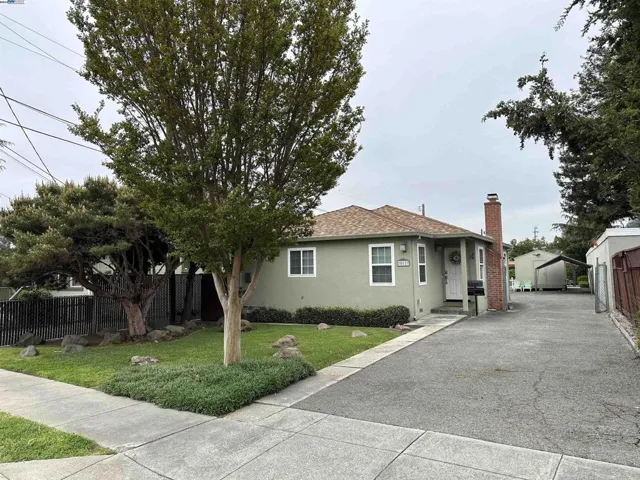 20527 Wisteria St, Castro Valley, California 94546