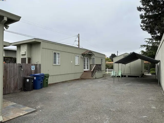 20527 Wisteria St, Castro Valley, California 94546