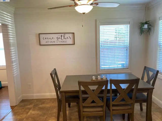 20527 Wisteria St, Castro Valley, California 94546