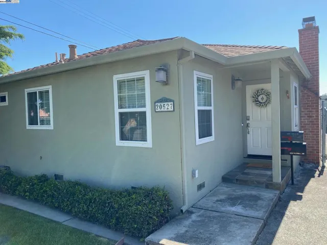 20527 Wisteria St, Castro Valley, California 94546